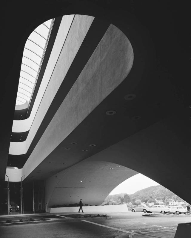 Frank Lloyd Wright- Marin County Civic Center by Ezra Stoller