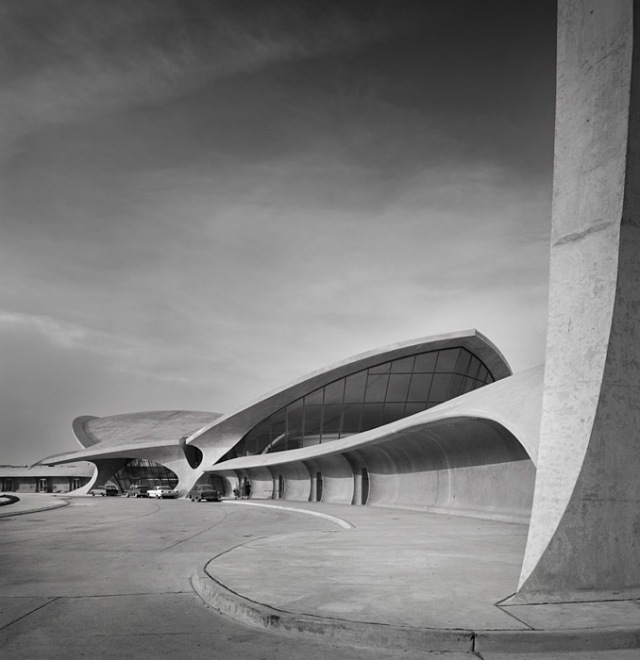 TWA Terminal at Idlewild (now JFK) Airport, Eero Saarinen by Ezra Stoller